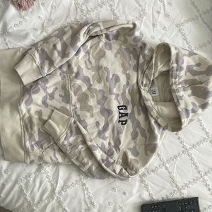 Gap kids boys size medium camo hoodie lightly worn